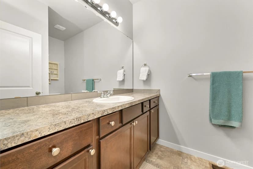 Property photo for 3835 Autumn Way, Mount Vernon photo 22