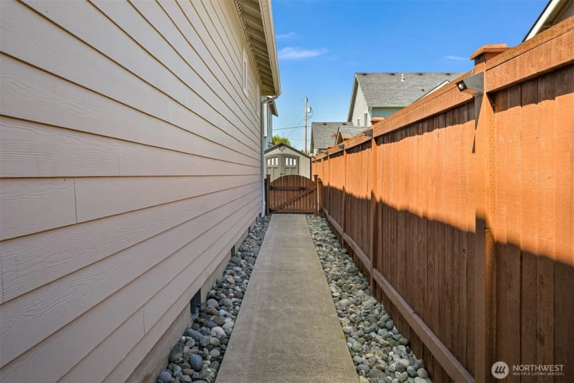Property photo for 3835 Autumn Way, Mount Vernon photo 31