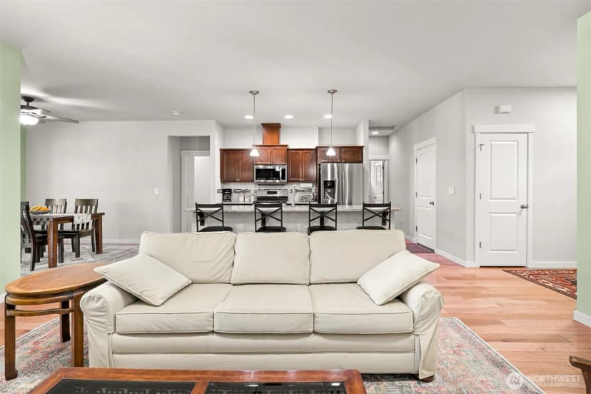 Property photo for 3835 Autumn Way, Mount Vernon photo 11