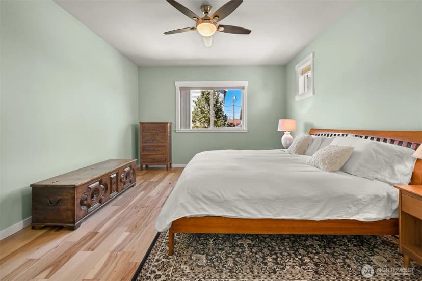 Property photo for 3835 Autumn Way, Mount Vernon photo 12