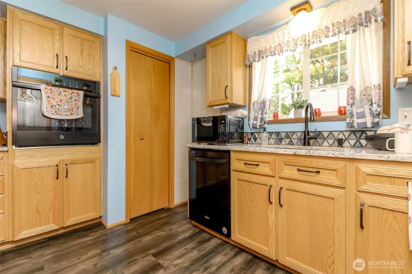 Property photo for 10035 Grove Road Se, Yelm photo 15