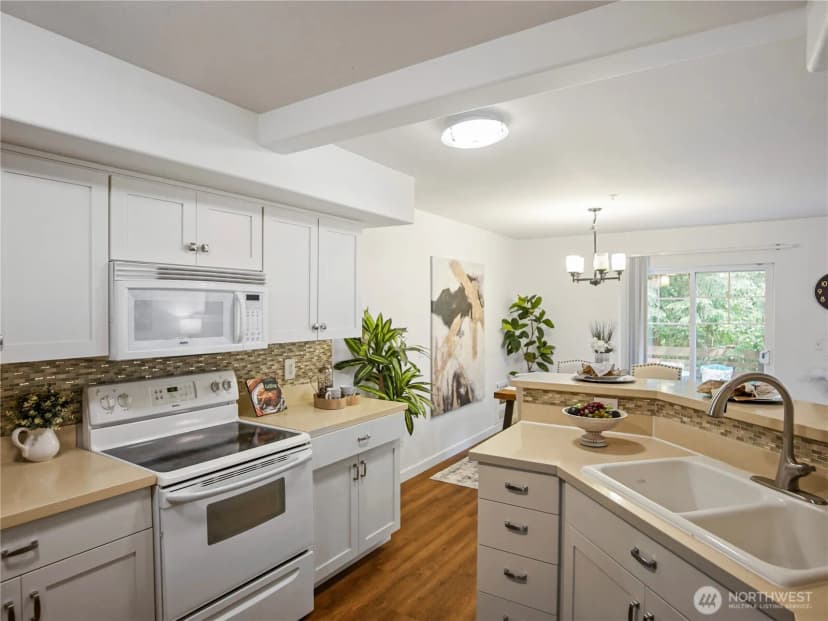 Property photo for 14607 52nd Avenue W #609, Edmonds photo 19