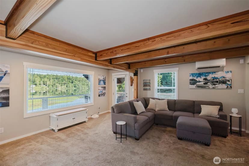 Property photo for 8022 Long Lake Road Se, Port Orchard photo 12