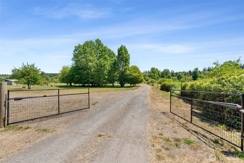 Property photo for 21110 Bucoda Highway Se, Centralia photo 40