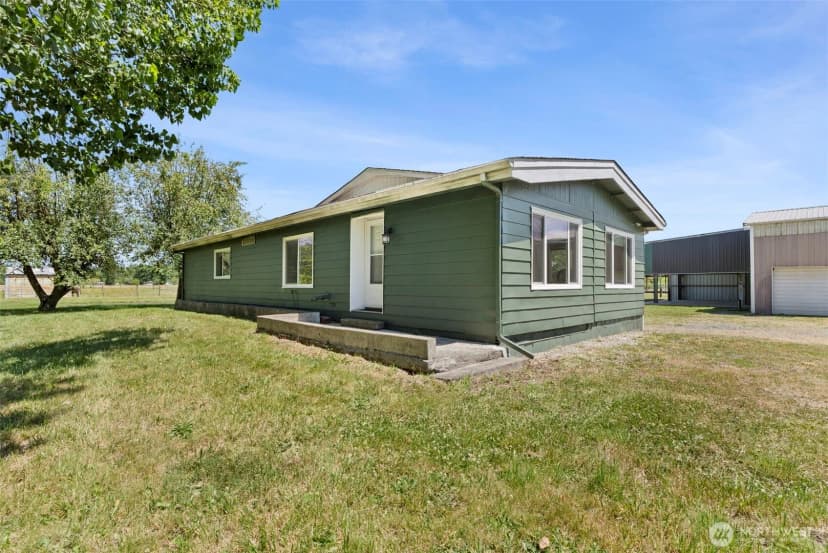 Property photo for 21110 Bucoda Highway Se, Centralia photo 4