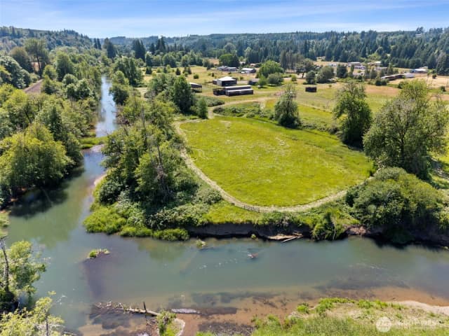 Property photo for 21110 Bucoda Highway Se, Centralia photo 2