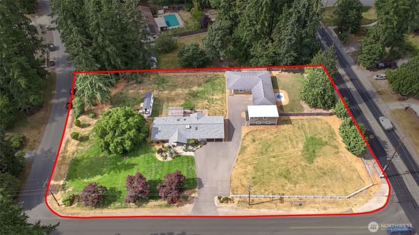 Property photo for 19140 Ne 159th Street, Woodinville photo 2