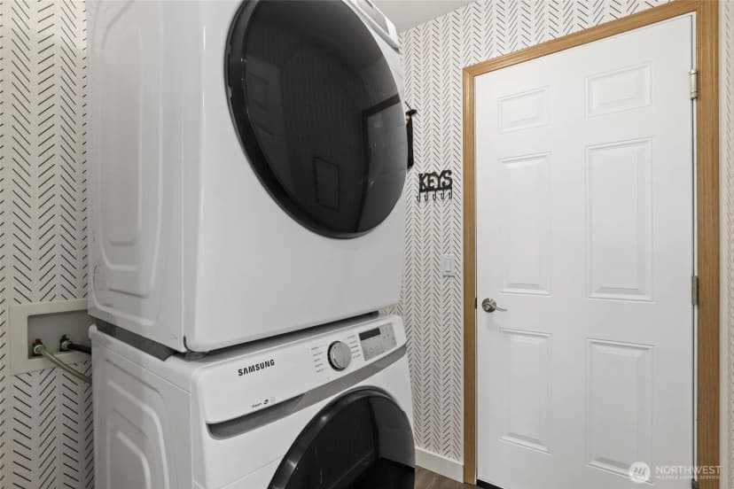 Property photo for 10714 185th Avenue E, Bonney Lake photo 18