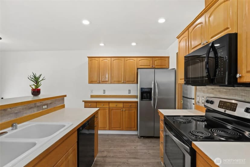 Property photo for 10714 185th Avenue E, Bonney Lake photo 14