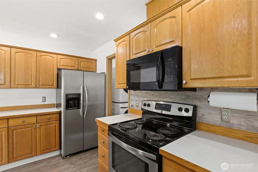 Property photo for 10714 185th Avenue E, Bonney Lake photo 12