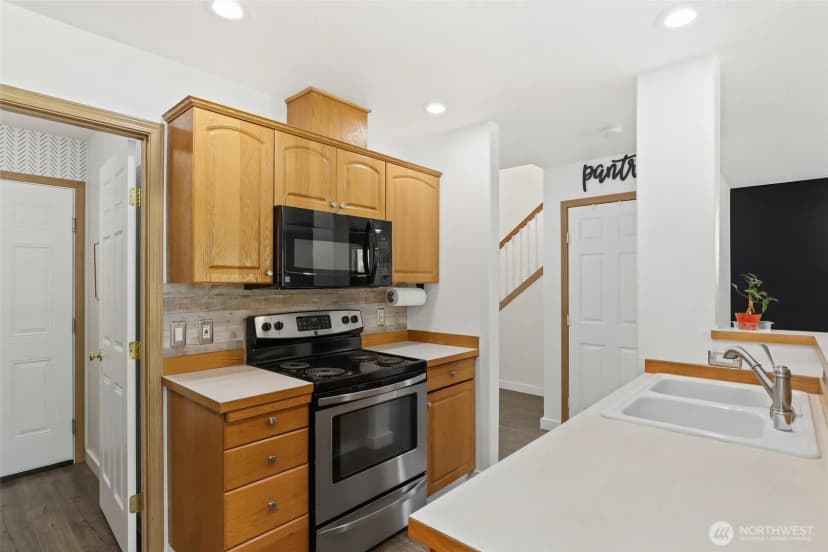 Property photo for 10714 185th Avenue E, Bonney Lake photo 13
