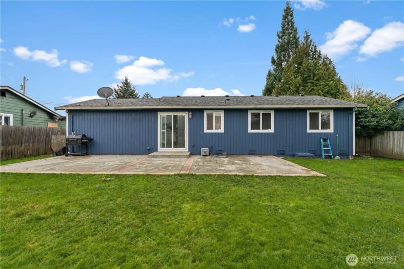 Property photo for 7631 273rd Street Nw, Stanwood photo 3