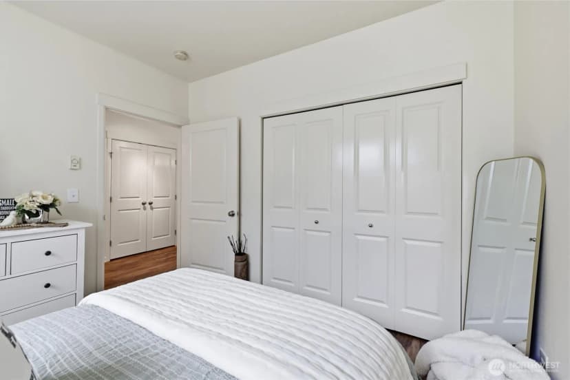 Property photo for 1950 18th Avenue Ne #50a, Issaquah photo 17