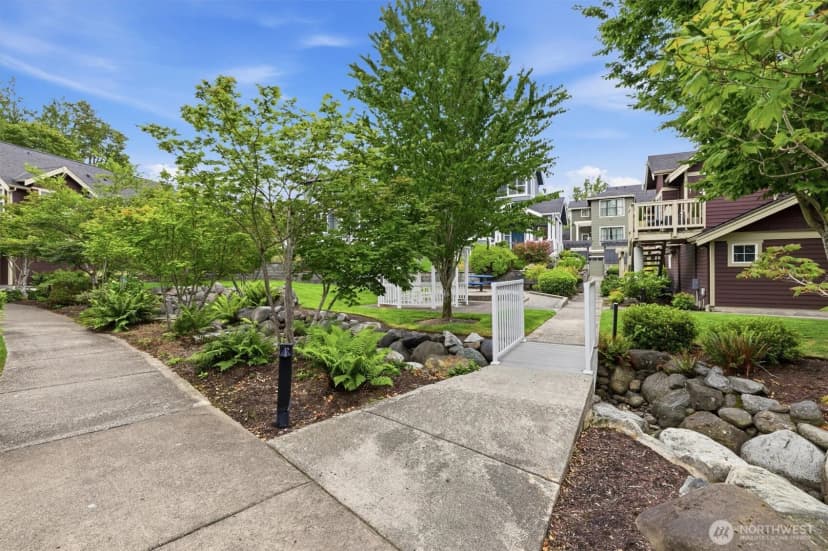 Property photo for 1950 18th Avenue Ne #50a, Issaquah photo 26