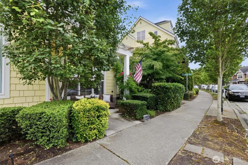 Property photo for 1950 18th Avenue Ne #50a, Issaquah photo 31