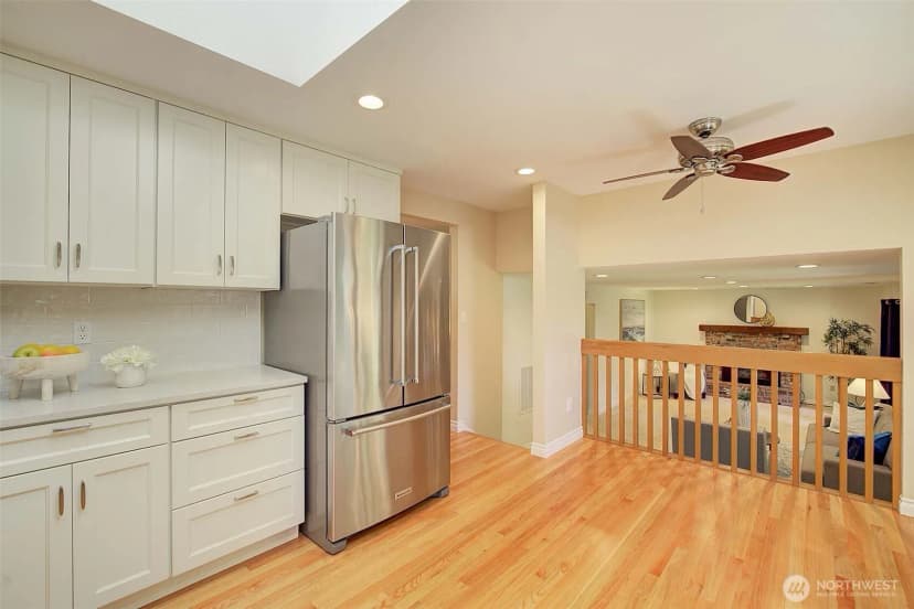 Property photo for 22014 Ne 13th Place, Sammamish photo 11