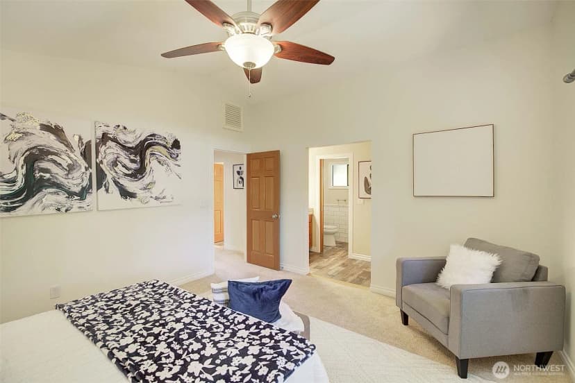 Property photo for 22014 Ne 13th Place, Sammamish photo 17