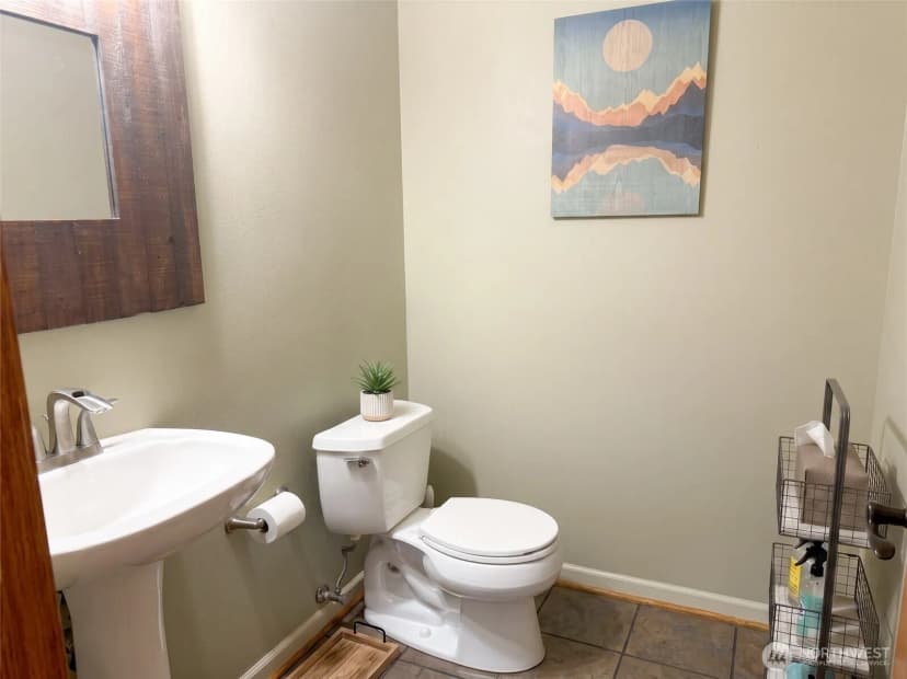 Property photo for 24131 235th Avenue Se, Maple Valley photo 21