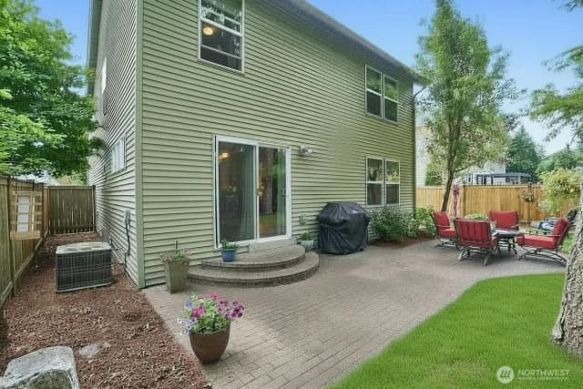 Property photo for 24131 235th Avenue Se, Maple Valley photo 4