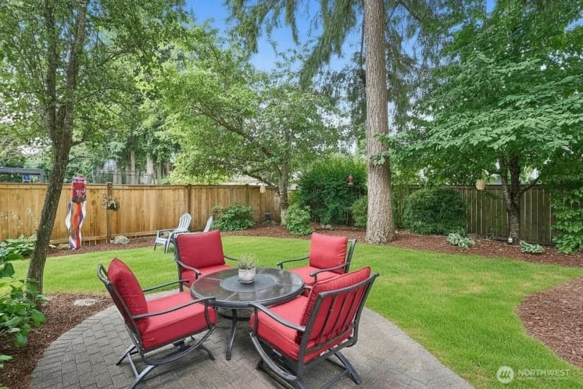 Property photo for 24131 235th Avenue Se, Maple Valley photo 6