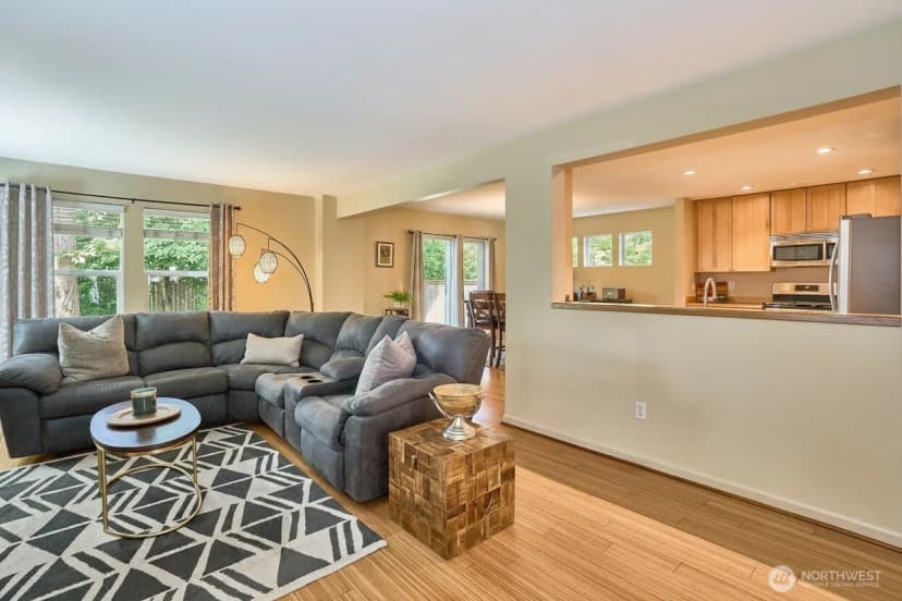 Property photo for 24131 235th Avenue Se, Maple Valley photo 10
