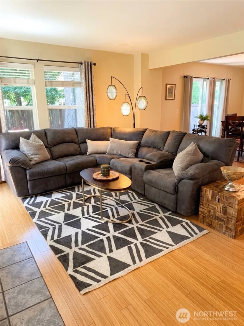 Property photo for 24131 235th Avenue Se, Maple Valley photo 12