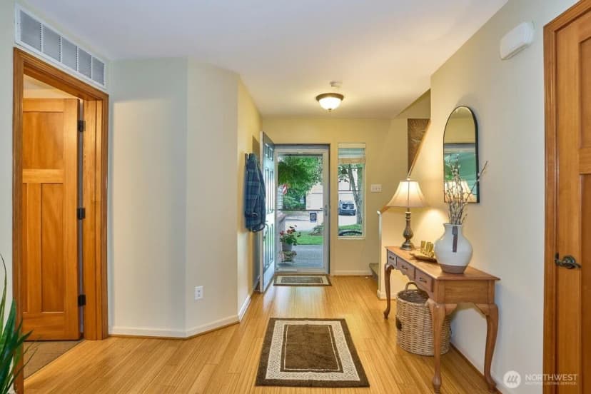 Property photo for 24131 235th Avenue Se, Maple Valley photo 8