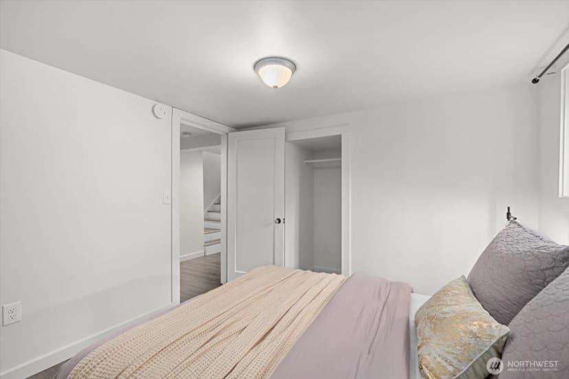 Property photo for 3903 Sw Dakota Street, Seattle photo 26