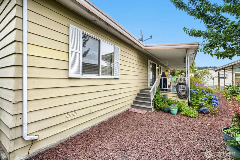 Property photo for 3611 I Street Ne, Auburn photo 27