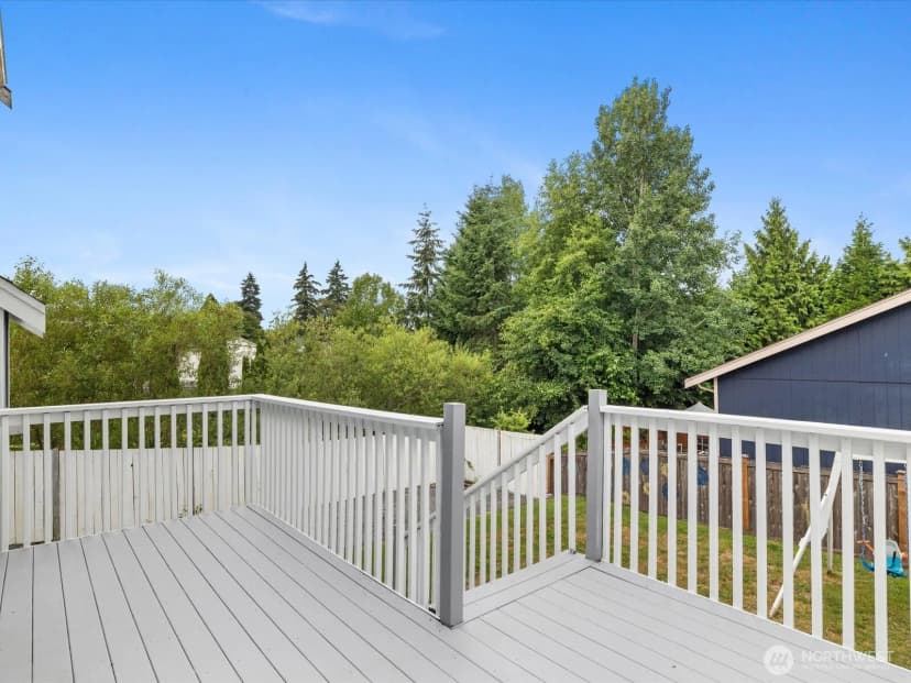 Property photo for 6705 49th Place Ne, Marysville photo 24