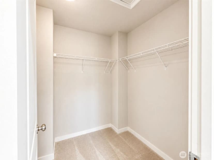 Property photo for 7911 19th Drive Se, Everett photo 16