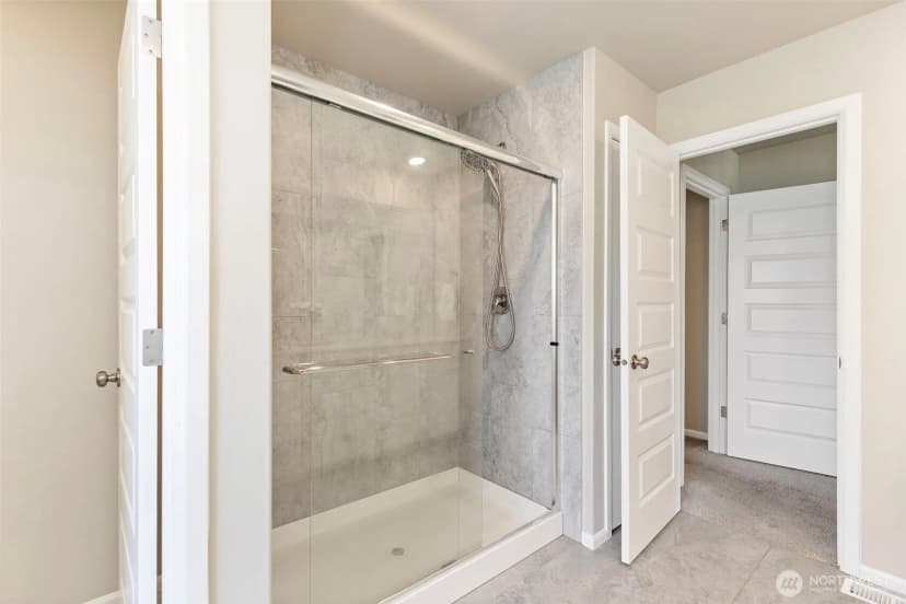Property photo for 1331 Baker Heights, Bremerton photo 18