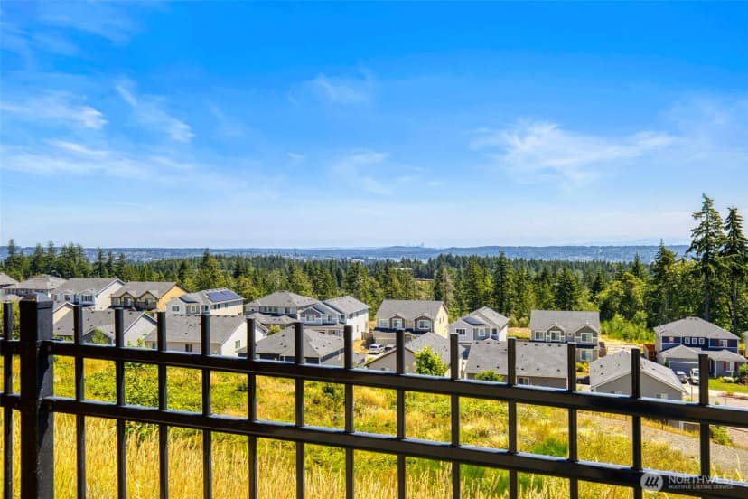 Property photo for 1331 Baker Heights, Bremerton photo 26