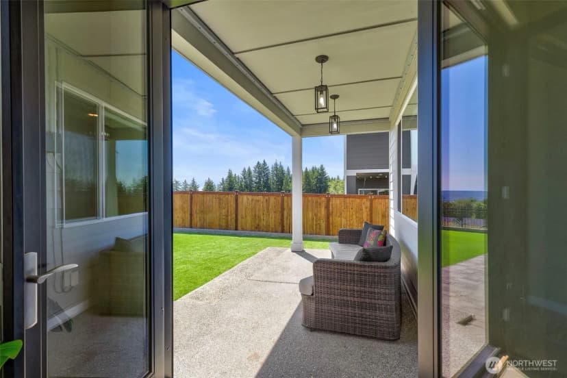 Property photo for 1331 Baker Heights, Bremerton photo 8