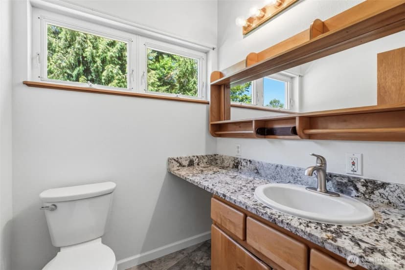 Property photo for 262 Bunker Hill Road, Longview photo 28