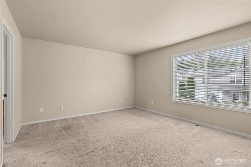 Property photo for 21377 Se 297th Street, Kent photo 16