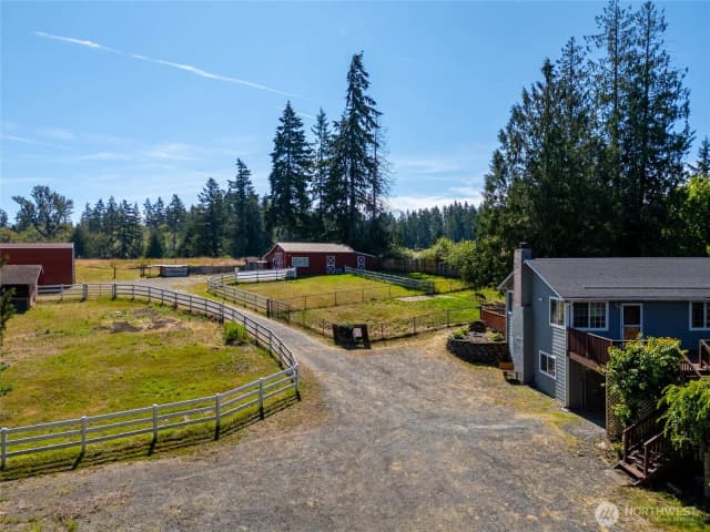 Property photo for 34721 40th Avenue S, Roy