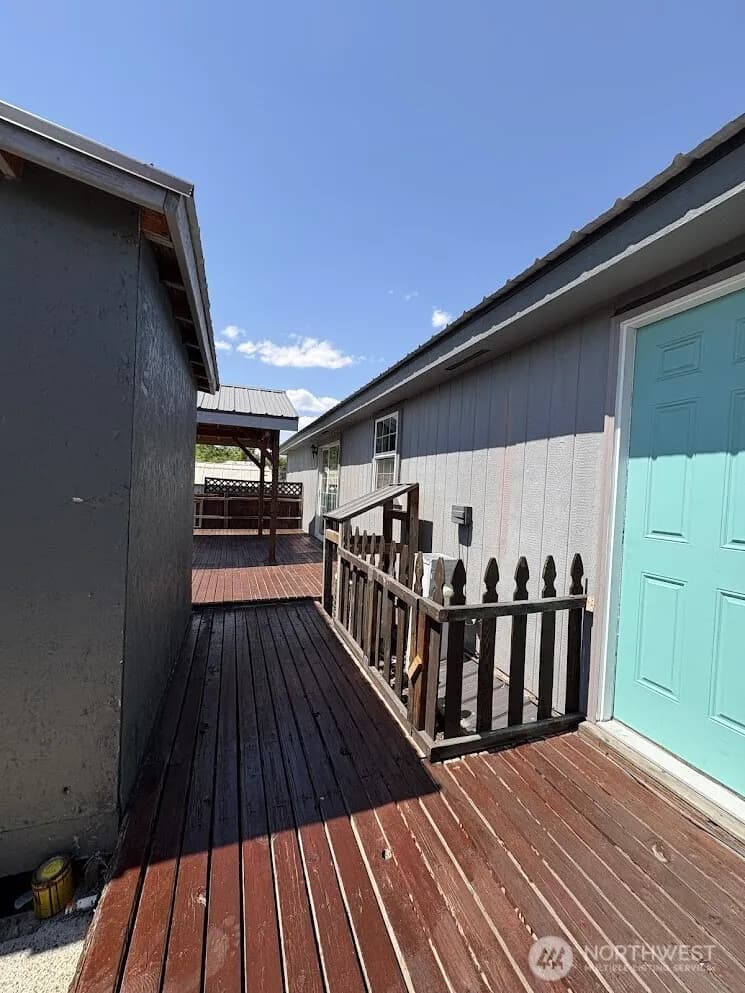 Property photo for 1640 Se 3rd Street, East Wenatchee photo 30