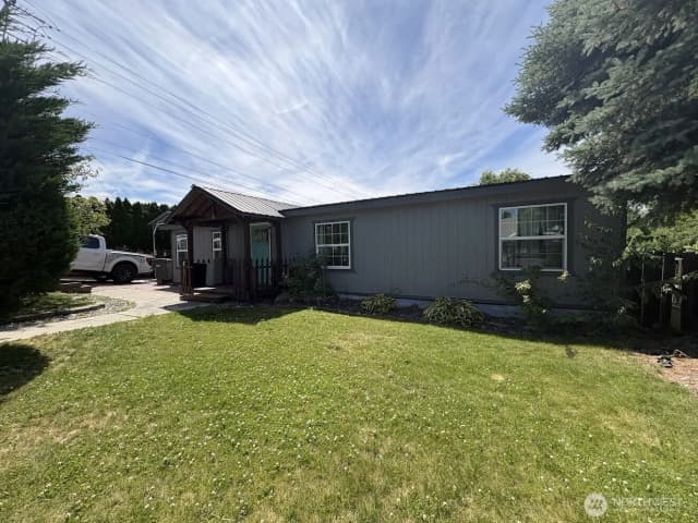 Property photo for 1640 Se 3rd Street, East Wenatchee