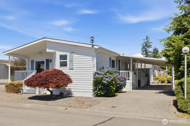 Property photo for 1427 100th Street Sw #146, Everett photo 2