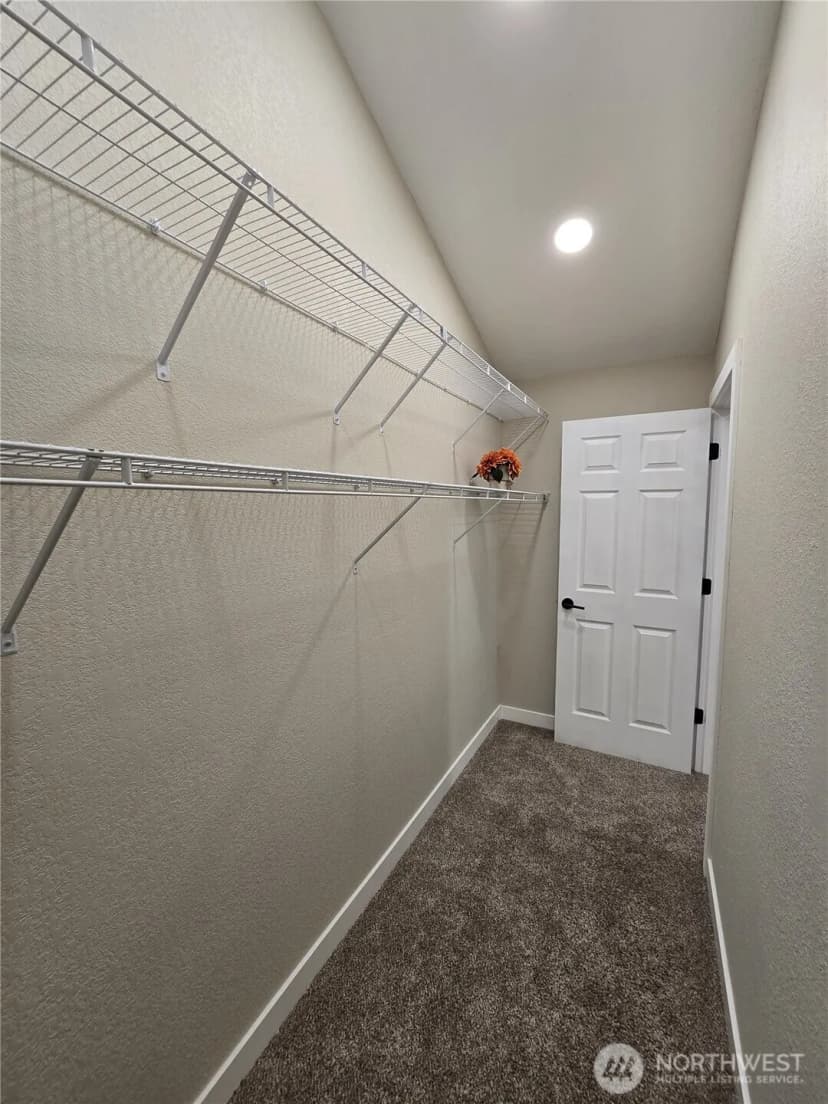 Property photo for 31207 W Lake Morton Drive Se, Kent photo 10