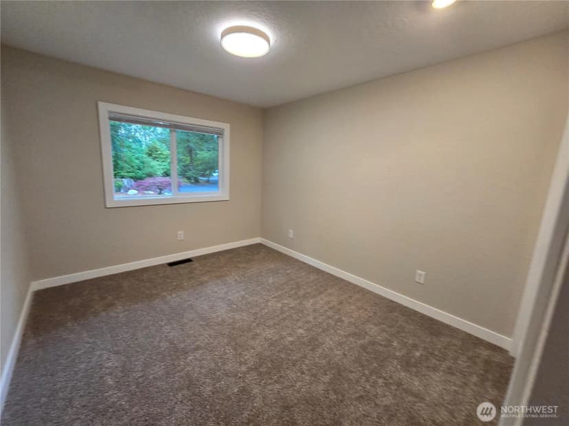 Property photo for 31207 W Lake Morton Drive Se, Kent photo 15