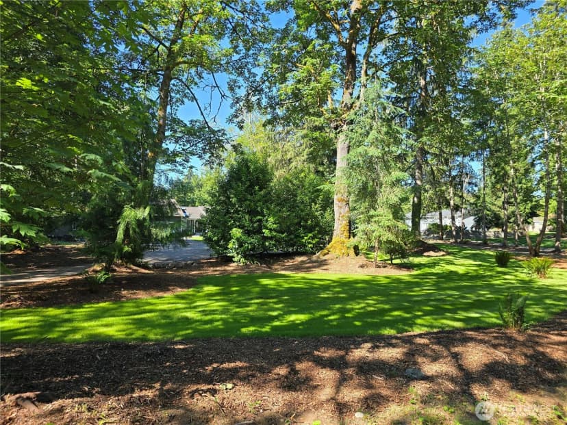 Property photo for 31207 W Lake Morton Drive Se, Kent photo 24