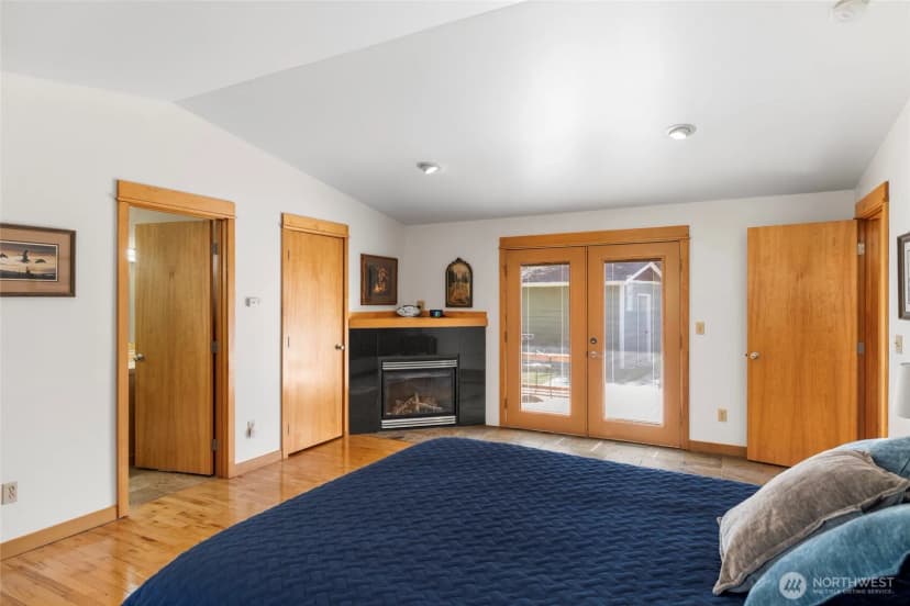 Property photo for 4 Quinault Way, La Conner photo 4