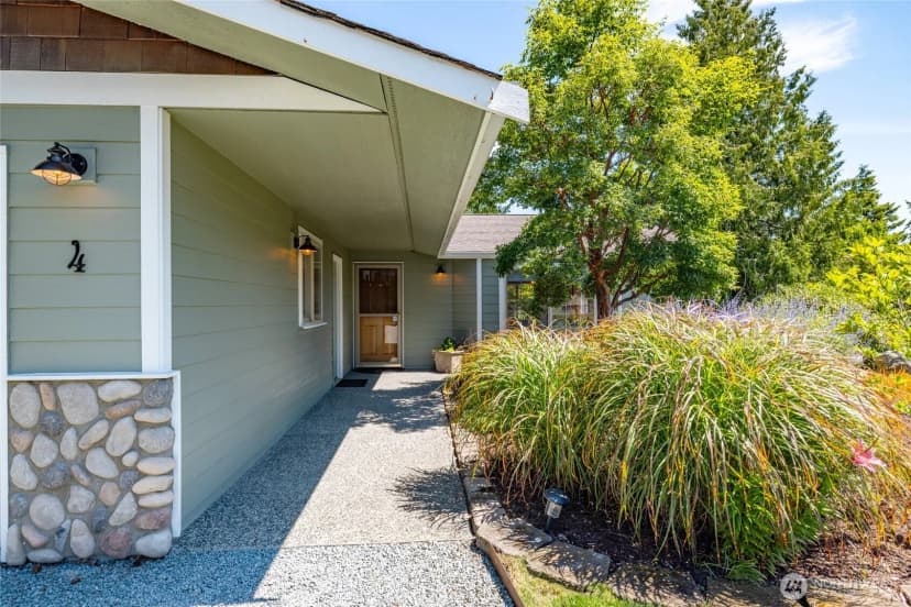Property photo for 4 Quinault Way, La Conner photo 7