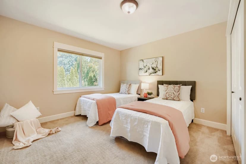 Property photo for 13042 Ne 8th Street, Bellevue photo 28