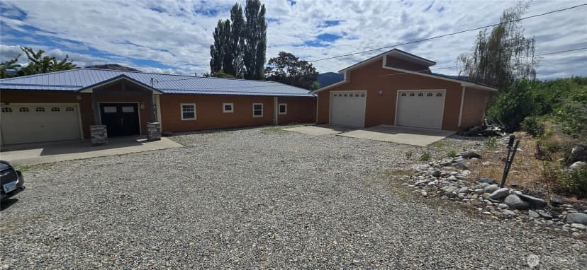 Property photo for 33340 Us Highway 97, Oroville photo 20