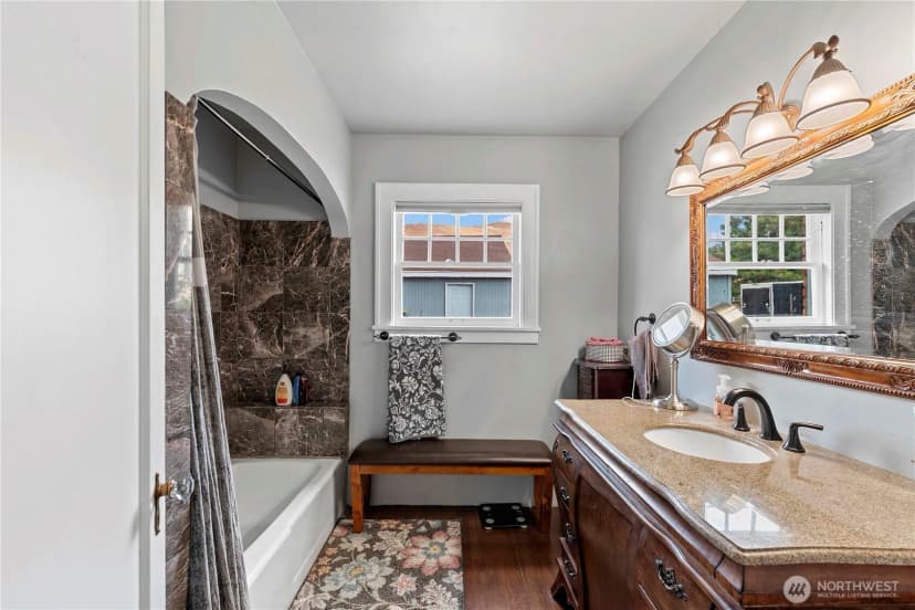 Property photo for 2020 & 2024 Easy St, Wenatchee photo 25
