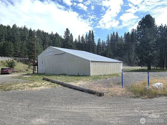 Property photo for 28 Creamery Road, Republic