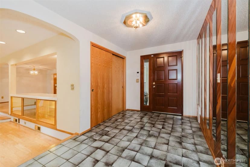 Property photo for 8565 Phillips Road Se, Port Orchard photo 5
